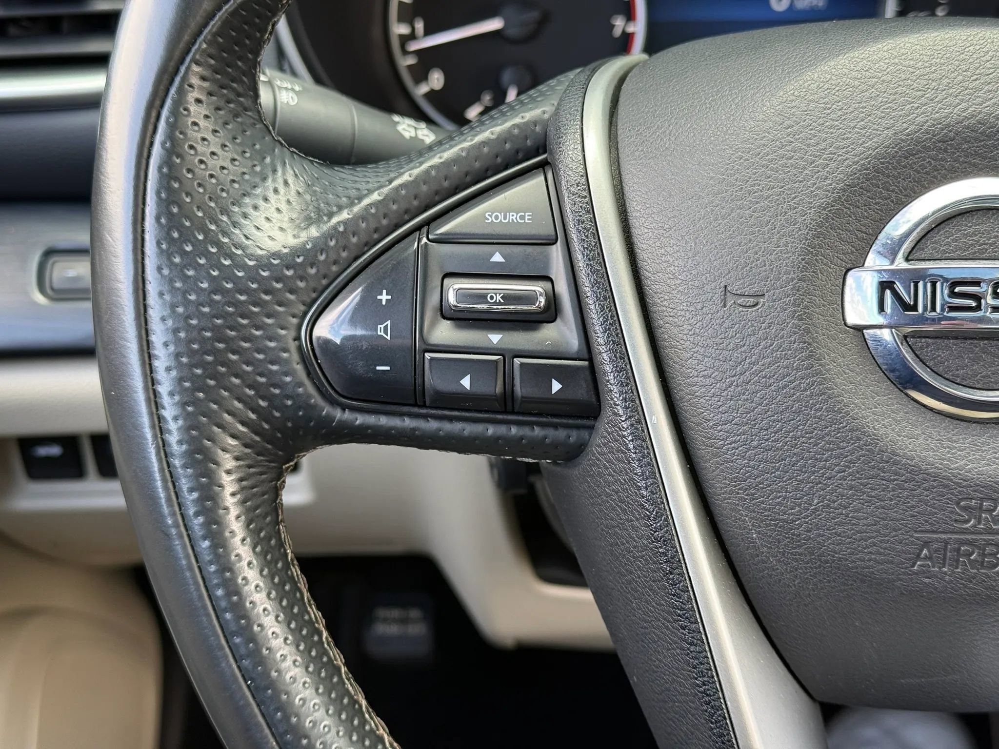 Used 2022 Nissan Maxima Platinum w/ Sport Mat Group FWD image 17