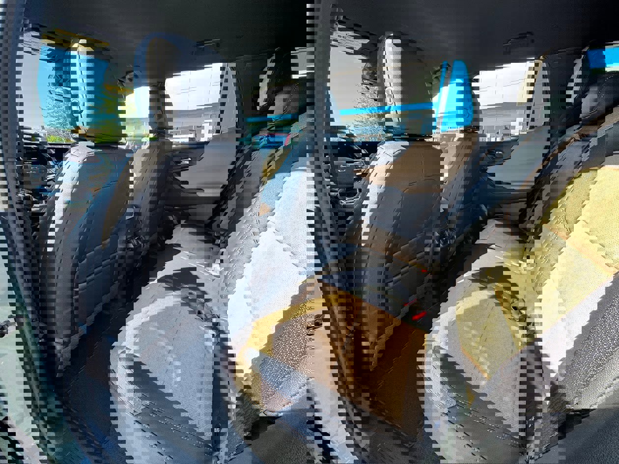 New 2026 Chevrolet Equinox ACTIV w/ Safety and Technology Package image 9