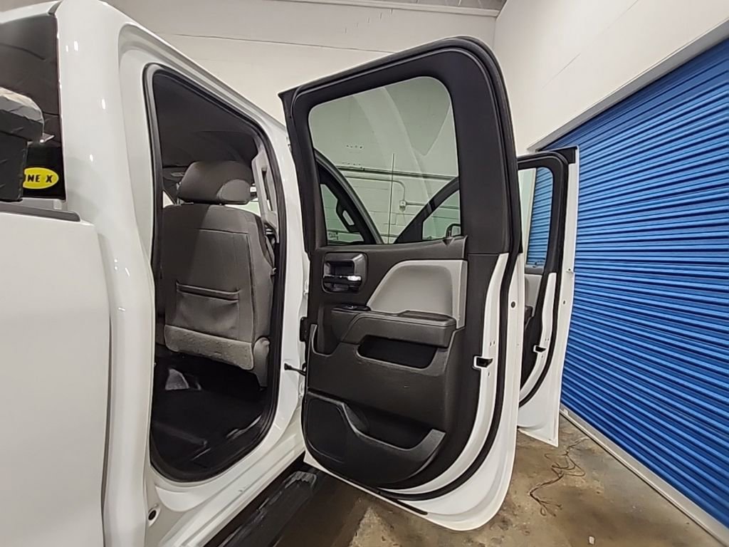 Used 2019 Chevrolet Silverado 2500 W/T AWD/4WD image 28
