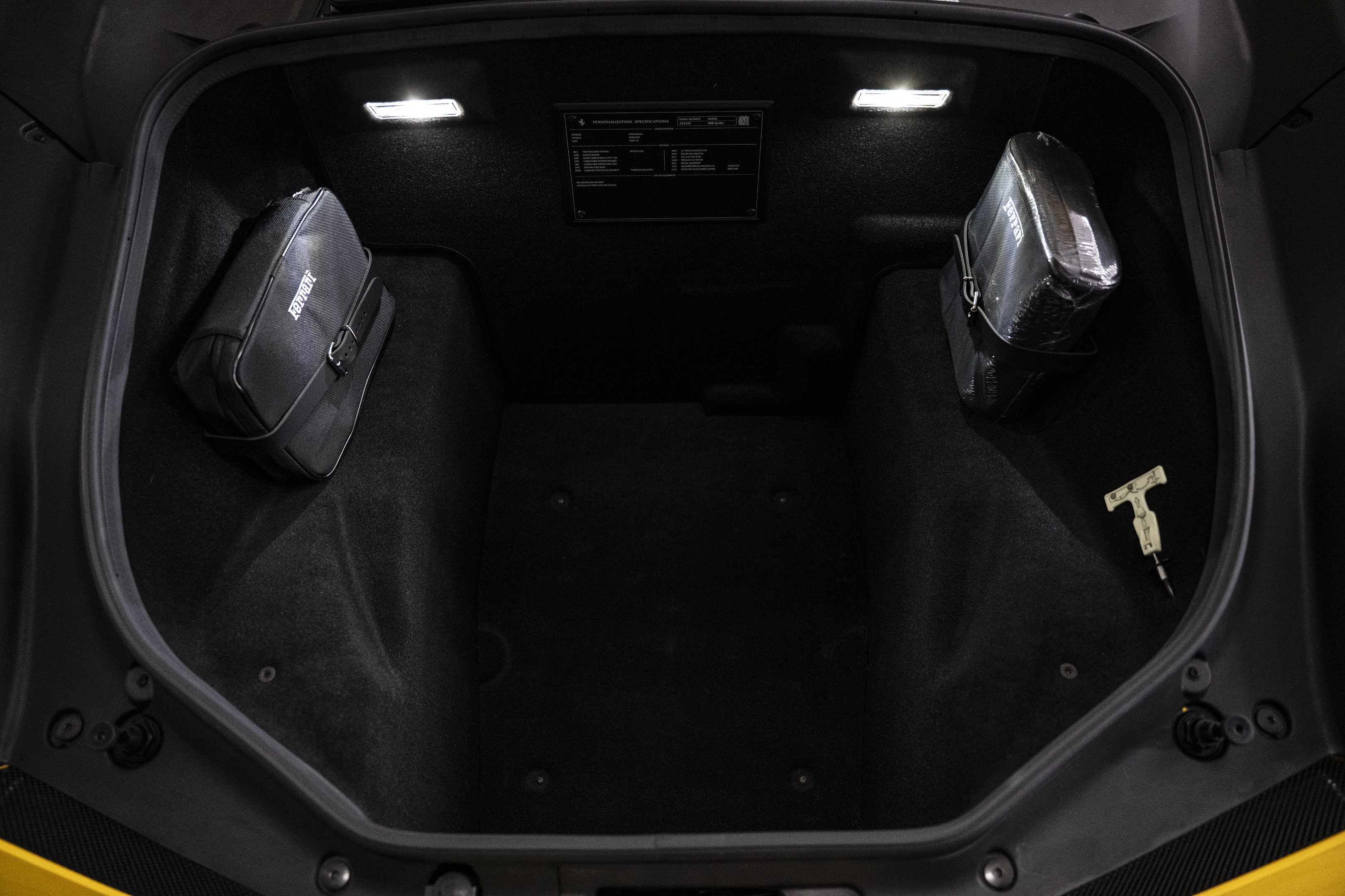 Used 2018 Ferrari 488 Spider RWD image 61
