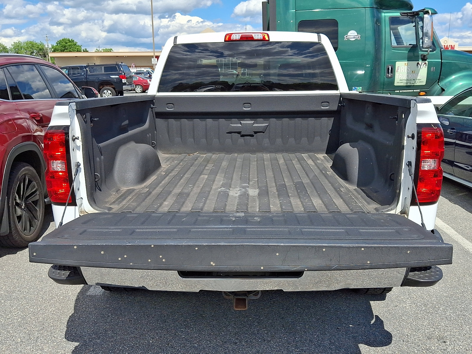 Used 2018 Chevrolet Silverado 1500 LT w/ All Star Edition AWD/4WD image 28