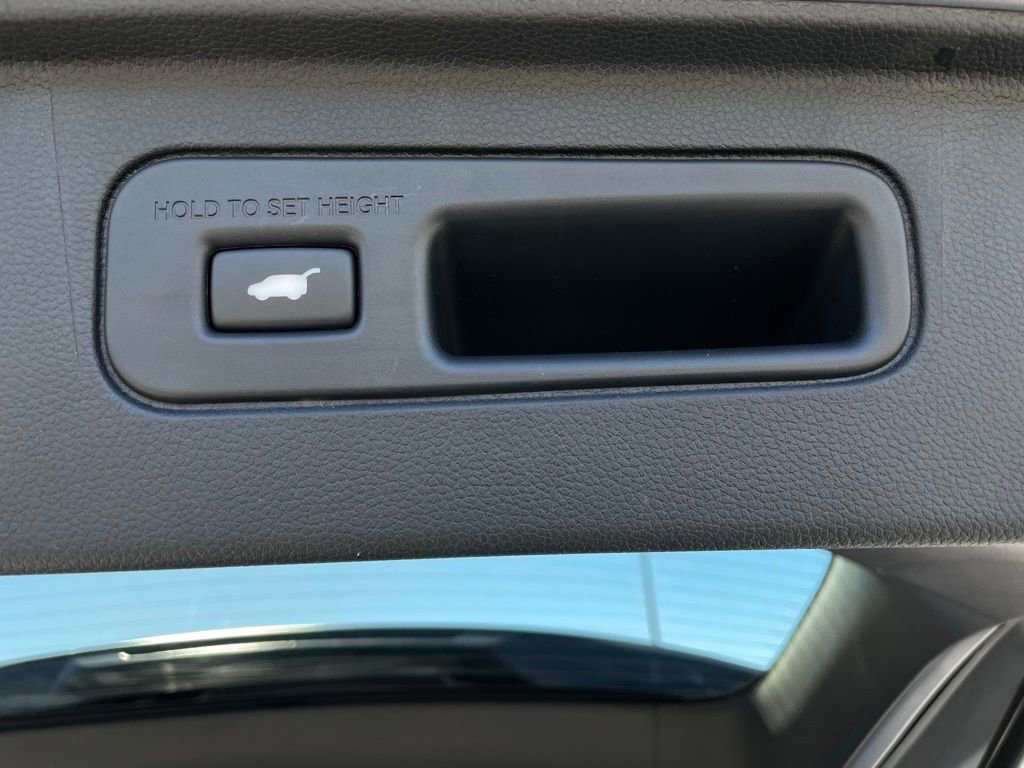 Certified 2025 Honda Pilot EX-L image 42