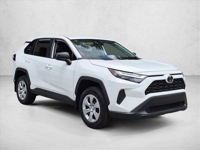 Used 2024 Toyota RAV4 LE FWD image 3