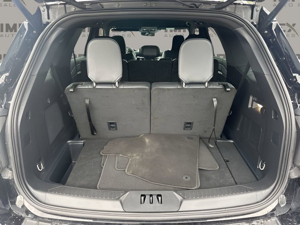 Used 2025 Ford Explorer ST-Line w/ ST-Line Street Pack image 29