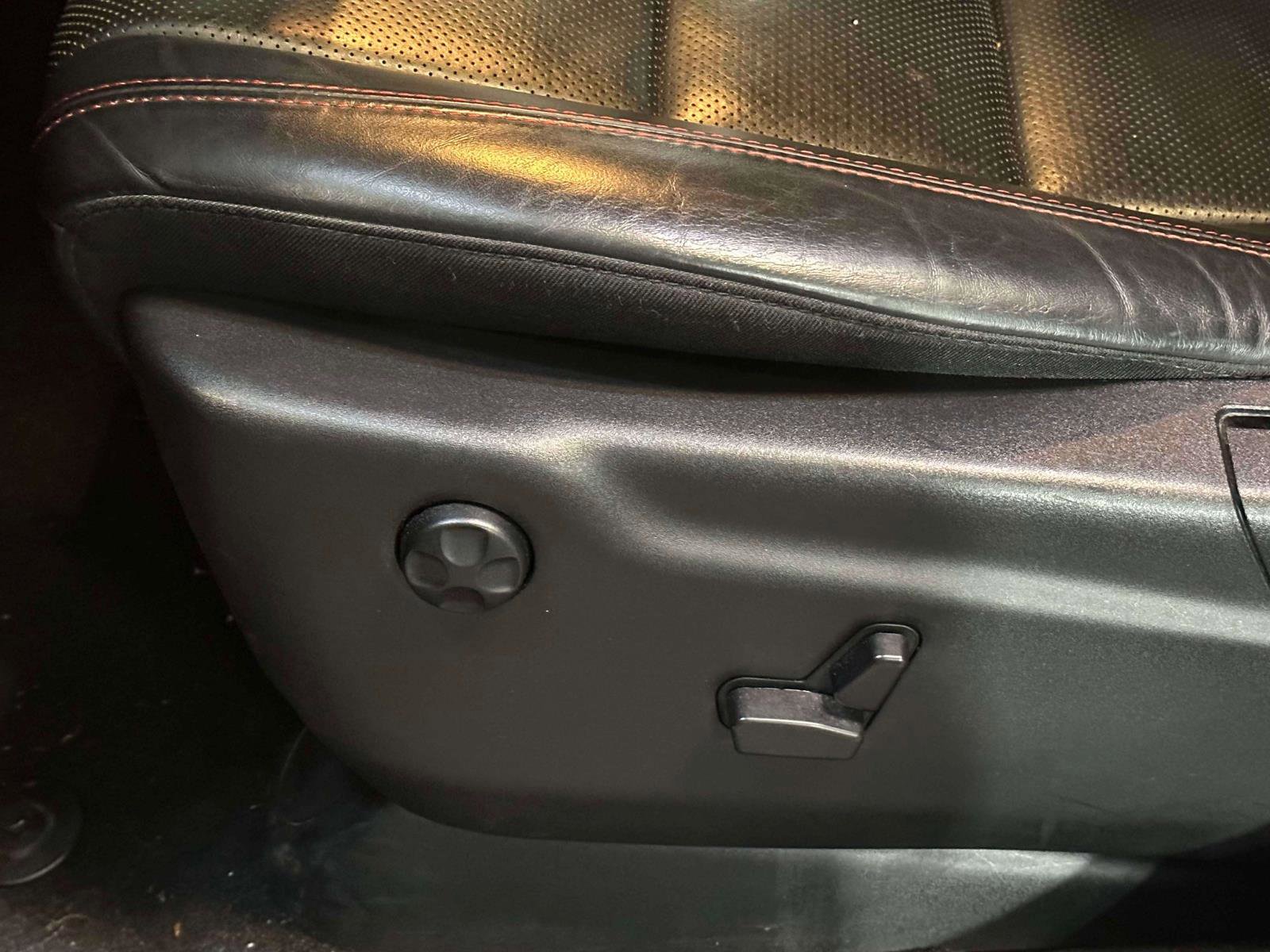 Used 2024 Dodge Durango GT image 18