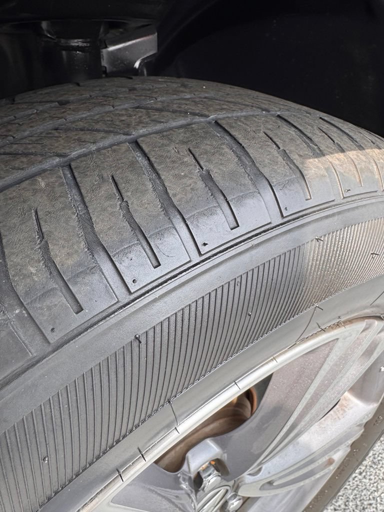Used 2020 Acura MDX FWD image 32