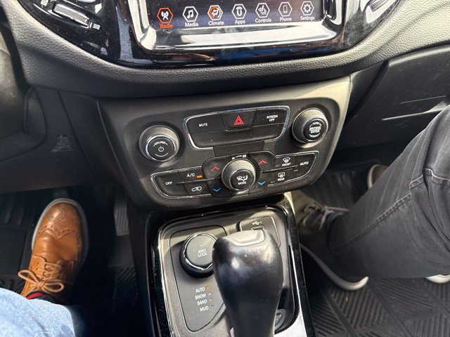 Used 2019 Jeep Compass Limited AWD/4WD image 16