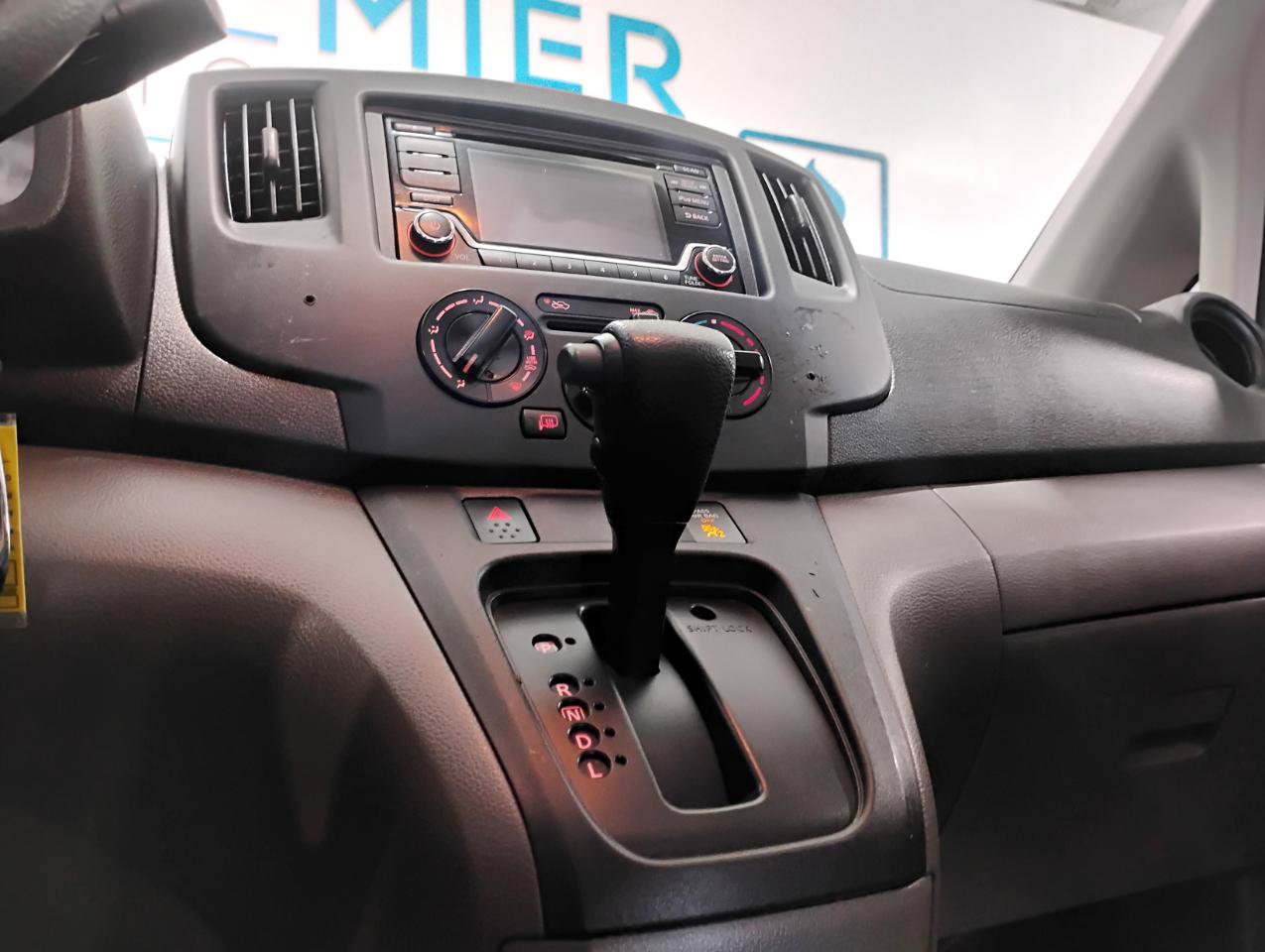 Used 2019 Nissan NV200 S FWD image 23
