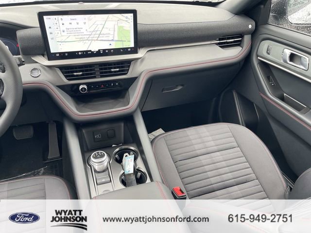 New 2026 Ford Explorer ST-Line w/ ST-Line Street Pack AWD/4WD image 13
