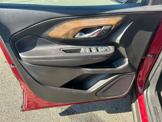 Used 2020 GMC Terrain SLE image 17
