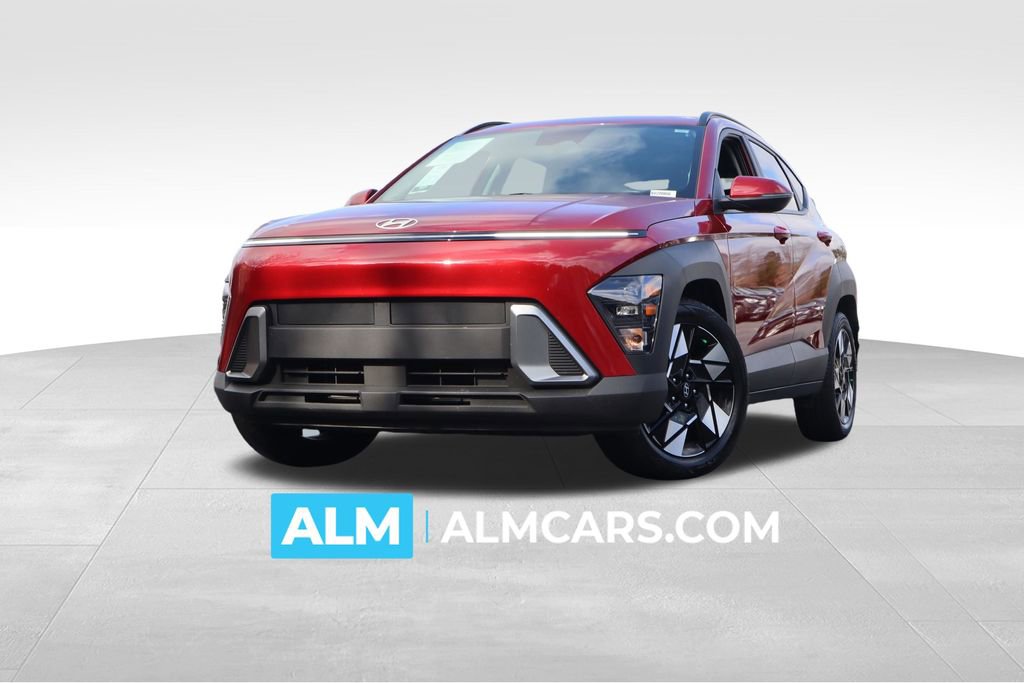 Used 2025 Hyundai Kona SEL image 1