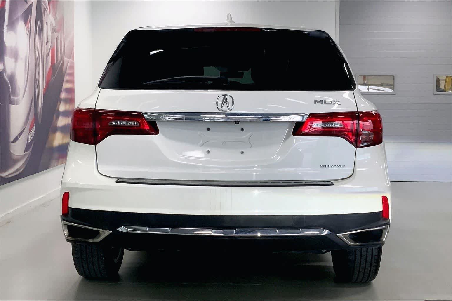 Used 2017 Acura MDX SH-AWD w/ Technology Package image 5