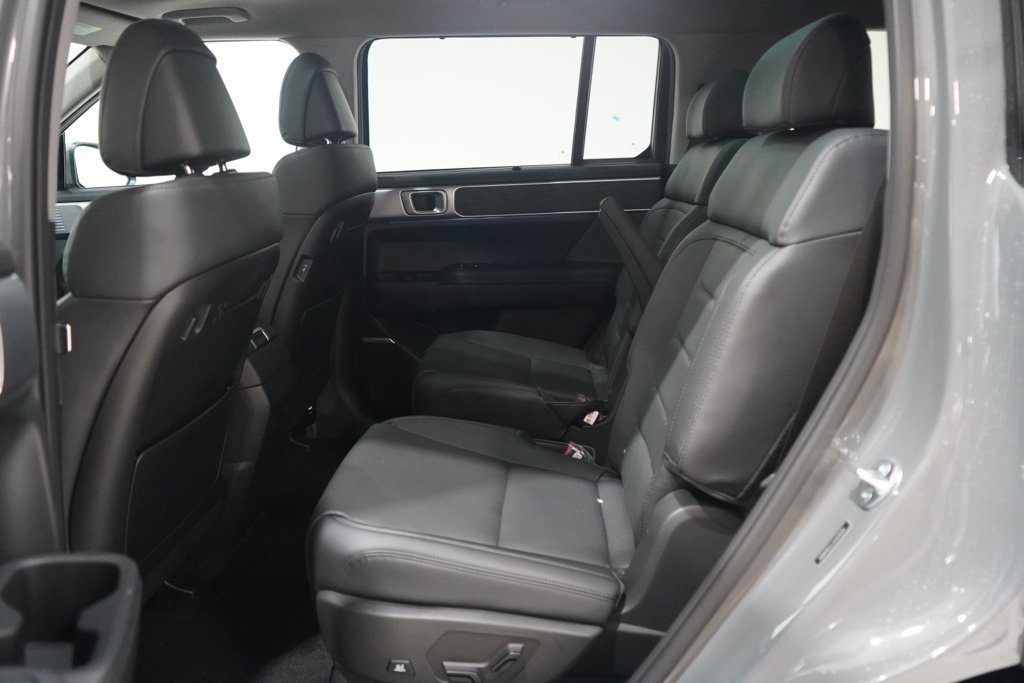 New 2027 Hyundai Santa Fe Limited AWD/4WD image 33