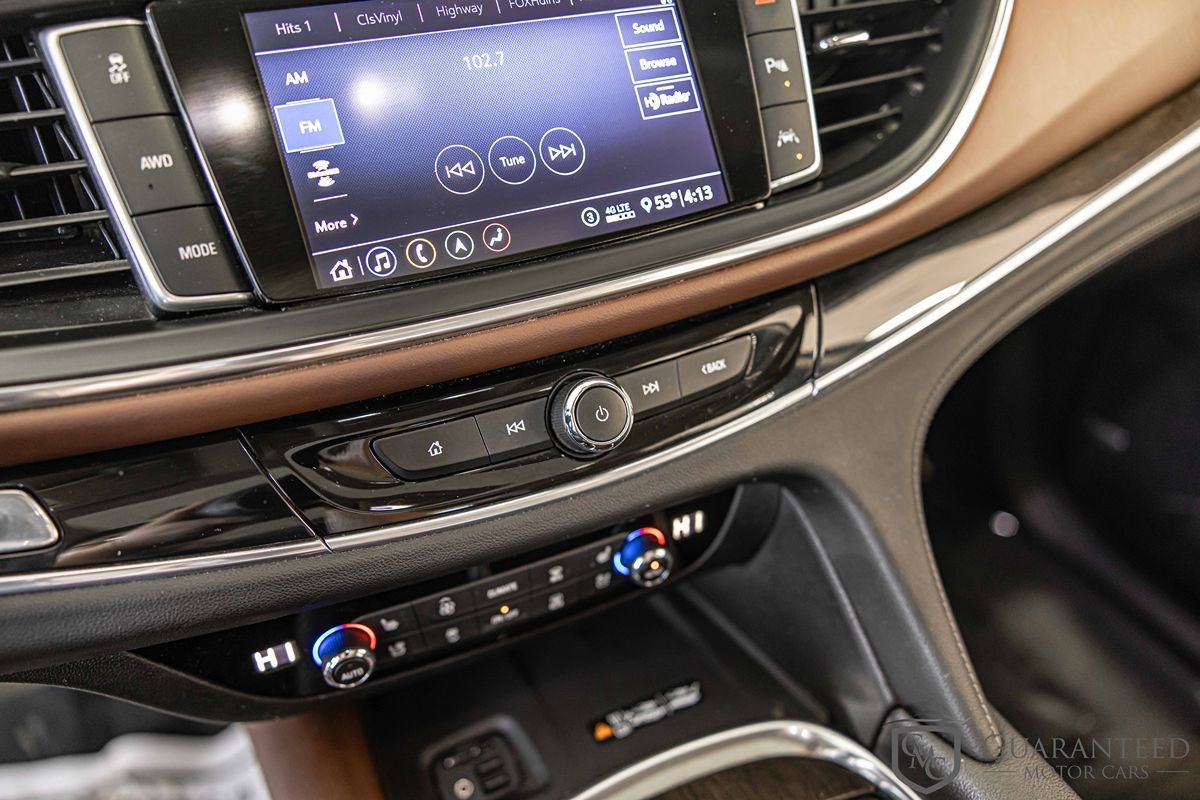 Used 2021 Buick Enclave Avenir w/ Avenir Technology Package AWD/4WD image 28