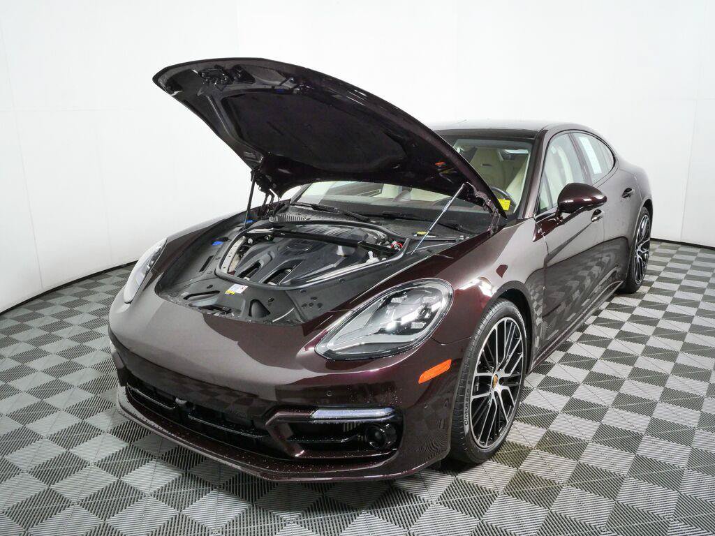 Used 2023 Porsche Panamera 4 AWD/4WD image 36