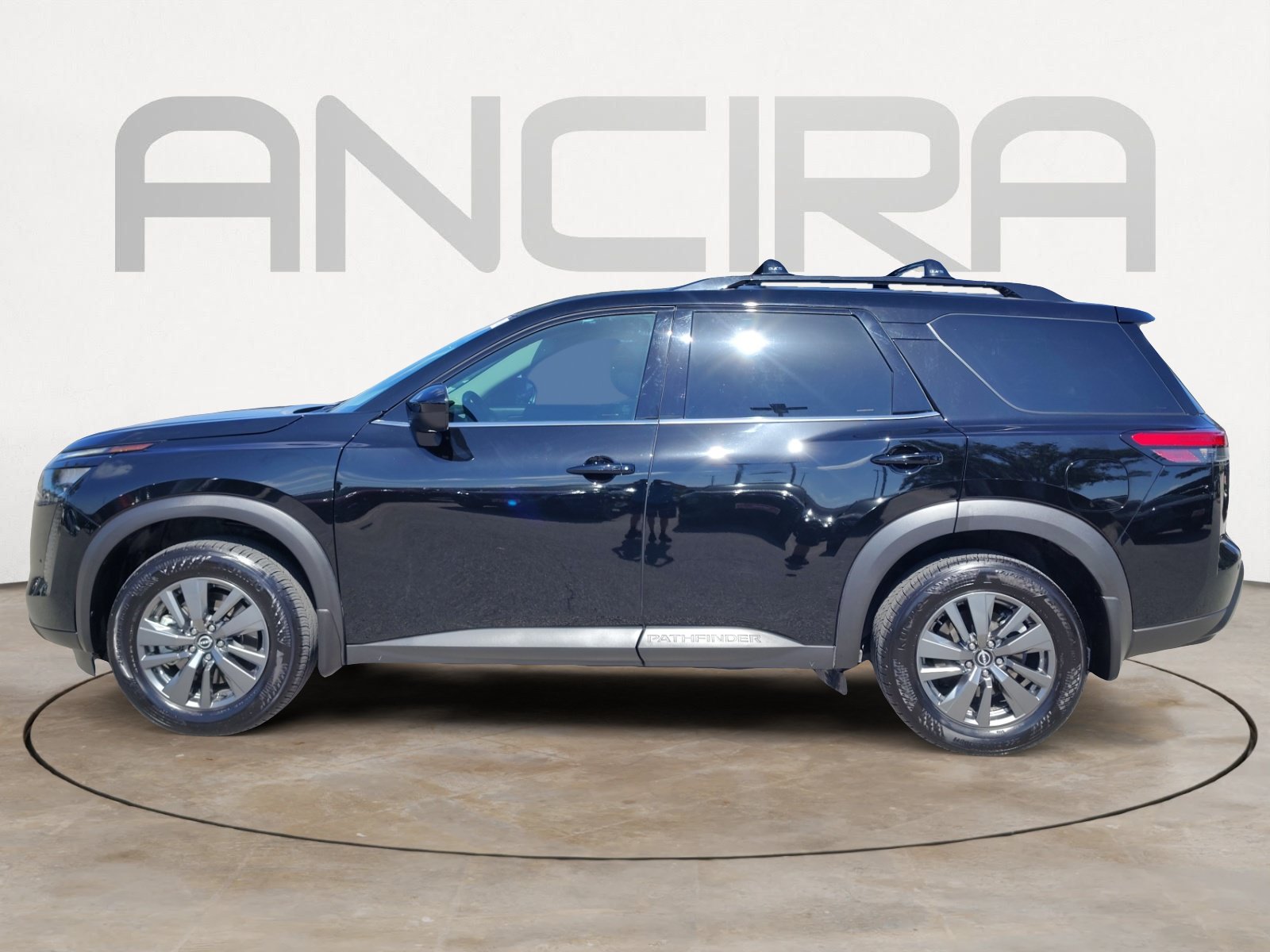 Certified 2026 Nissan Pathfinder SV FWD image 8