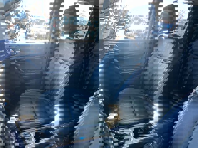 Certified 2019 Ford Ranger Lariat w/ Equipment Group 501A Mid image 9