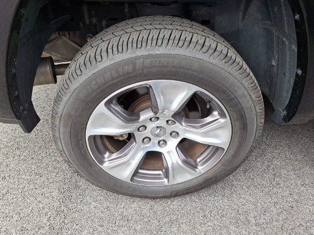 Used 2020 RAM 1500 Laramie w/ Sport Appearance Package AWD/4WD image 7