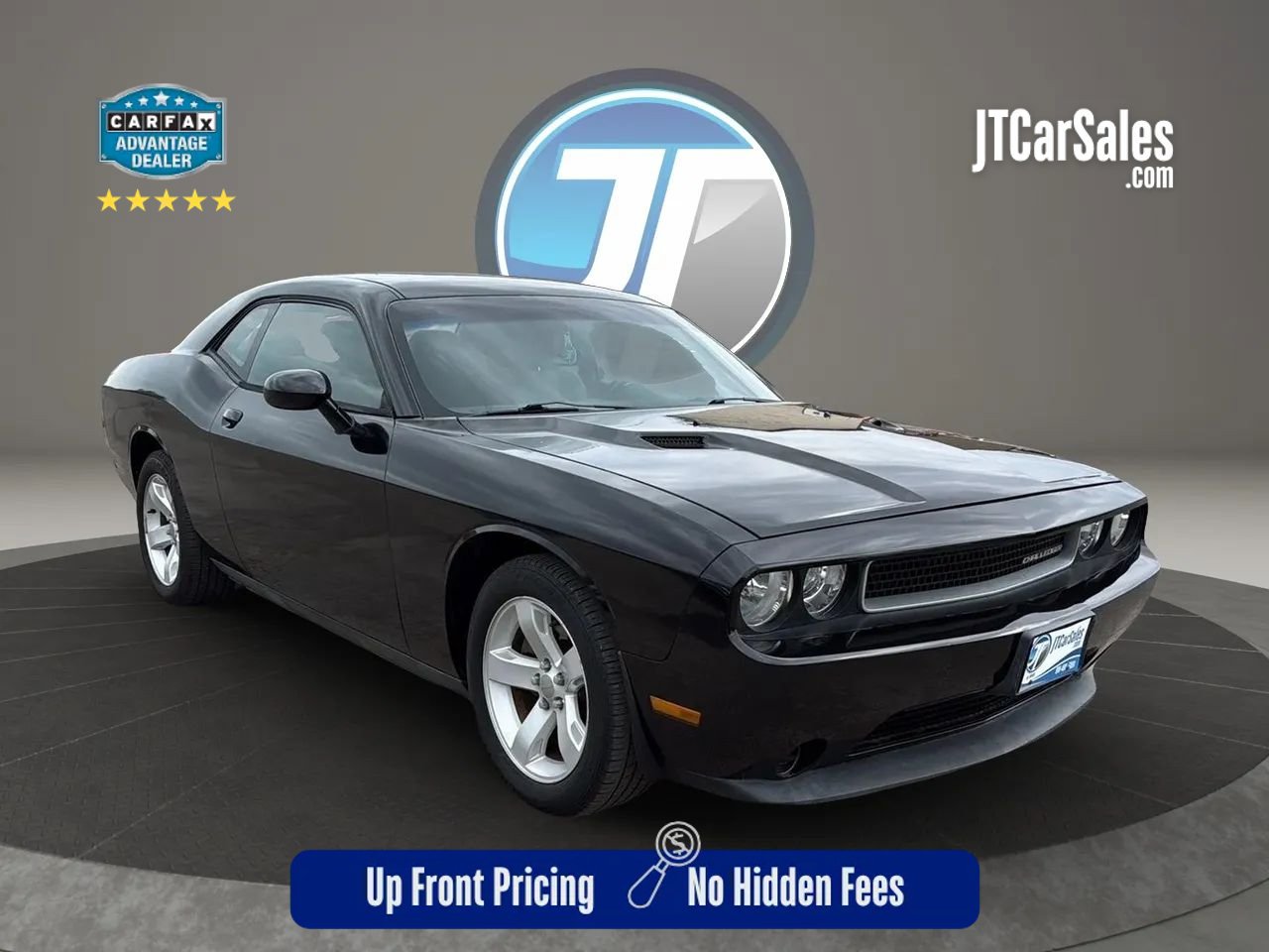 Used 2014 Dodge Challenger SXT RWD image 1