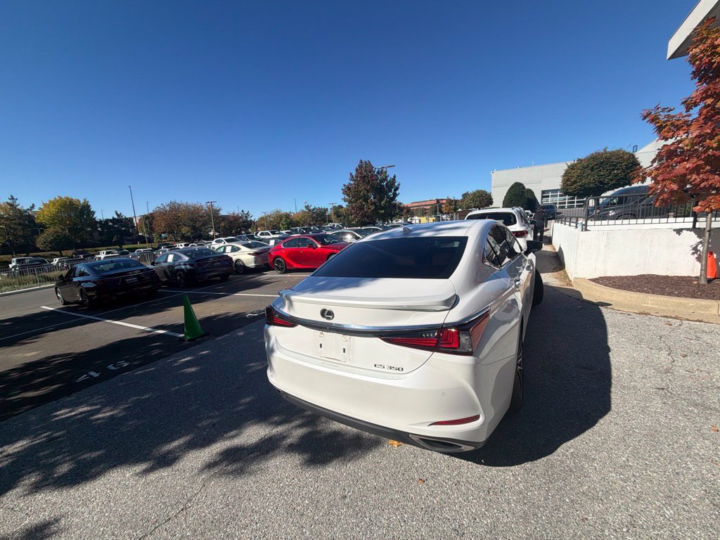 Certified 2025 Lexus ES 350 w/ Premium Package FWD image 11