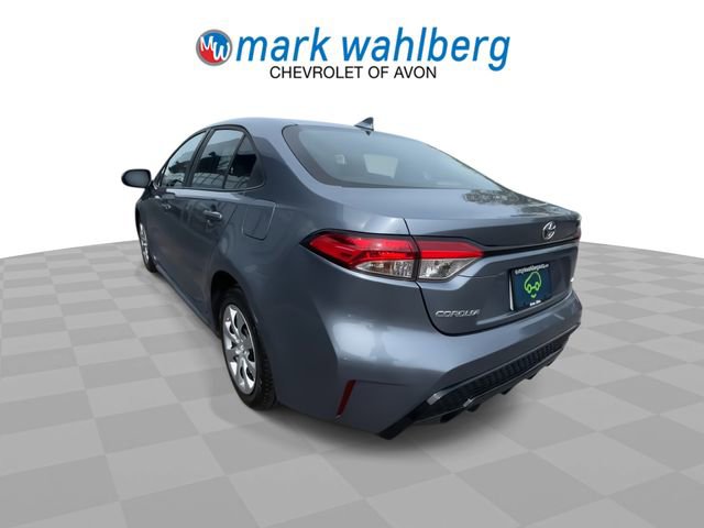 Used 2025 Toyota Corolla LE FWD image 6