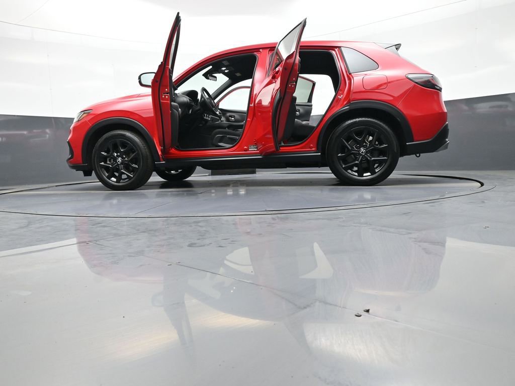 Certified 2024 Honda HR-V Sport image 47