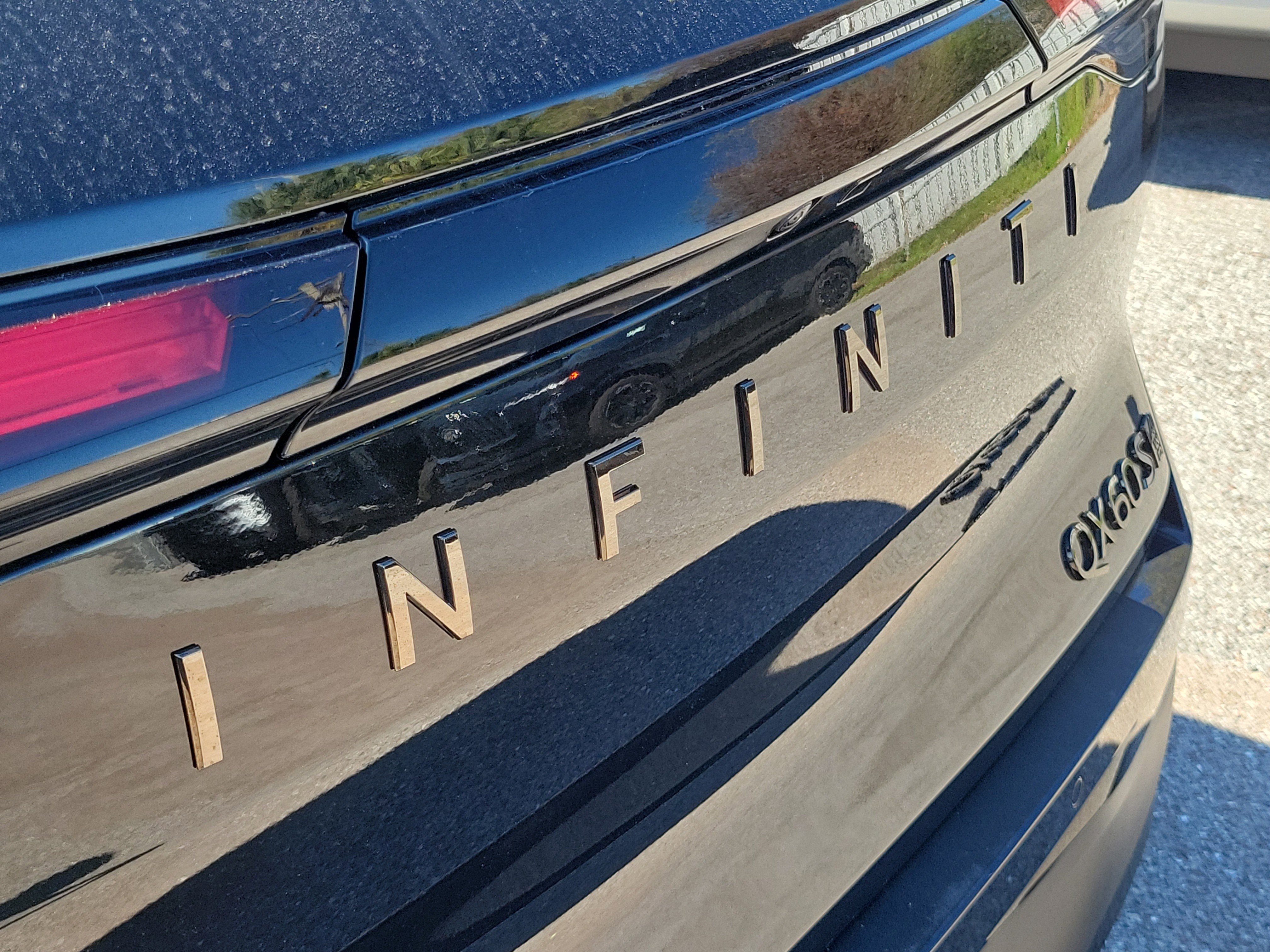 New 2026 INFINITI QX60 Sport w/ Dark Cargo Package image 6