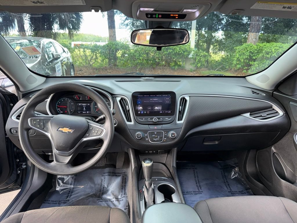 Used 2019 Chevrolet Malibu LS FWD image 44