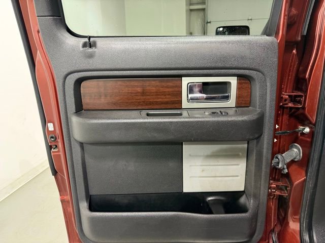 Used 2014 Ford F150 King Ranch w/ King Ranch Luxury Package image 22