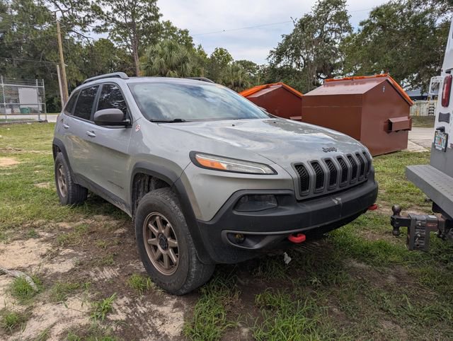 Used 2014 Jeep Cherokee Trailhawk w/ Comfort/Convenience Group AWD/4WD video 1