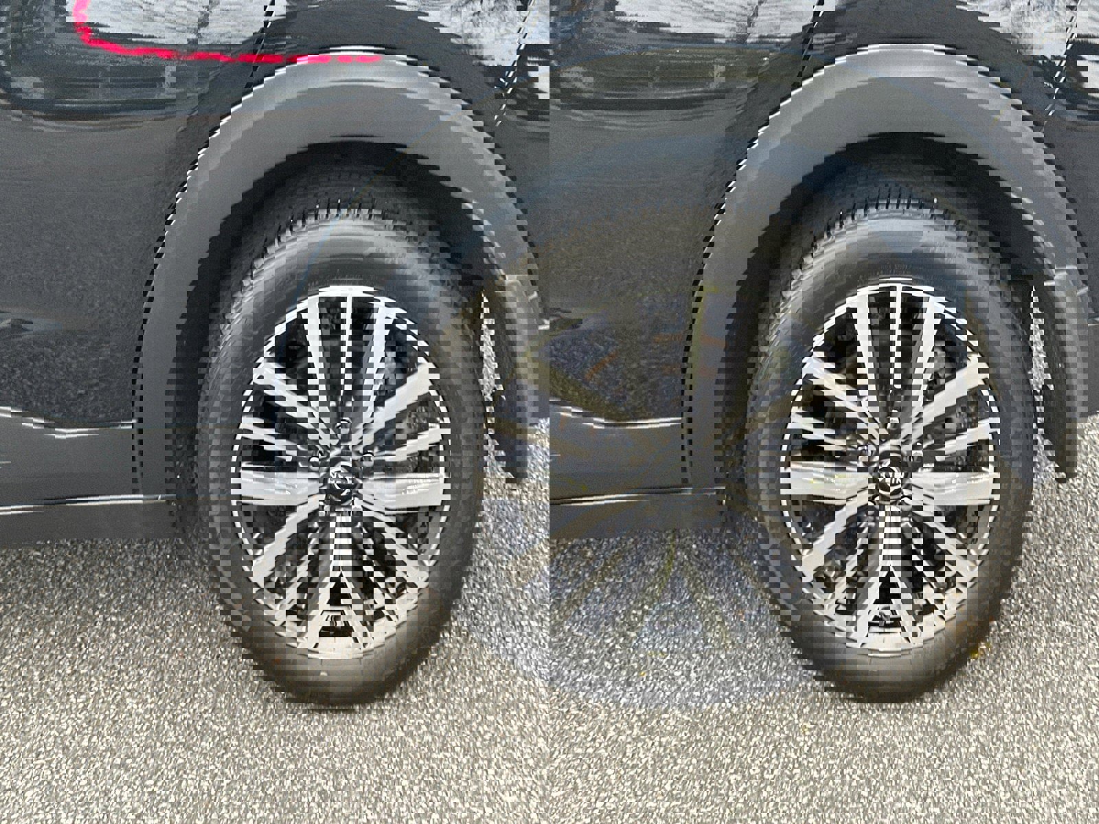 Used 2024 Nissan Kicks SV image 19