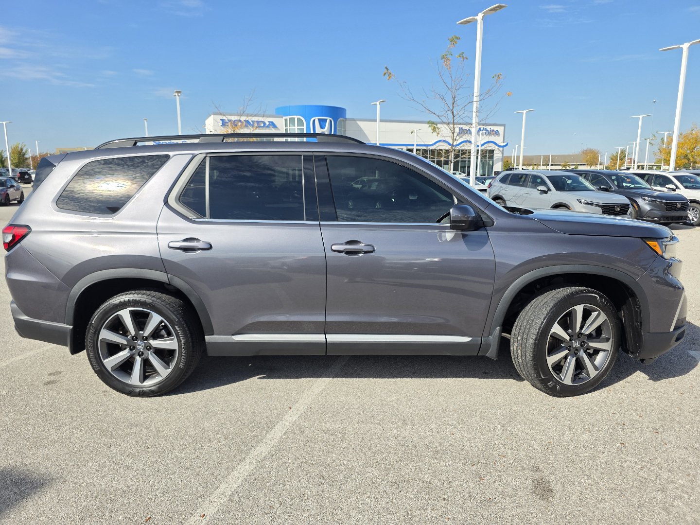 Certified 2024 Honda Pilot Elite image 17