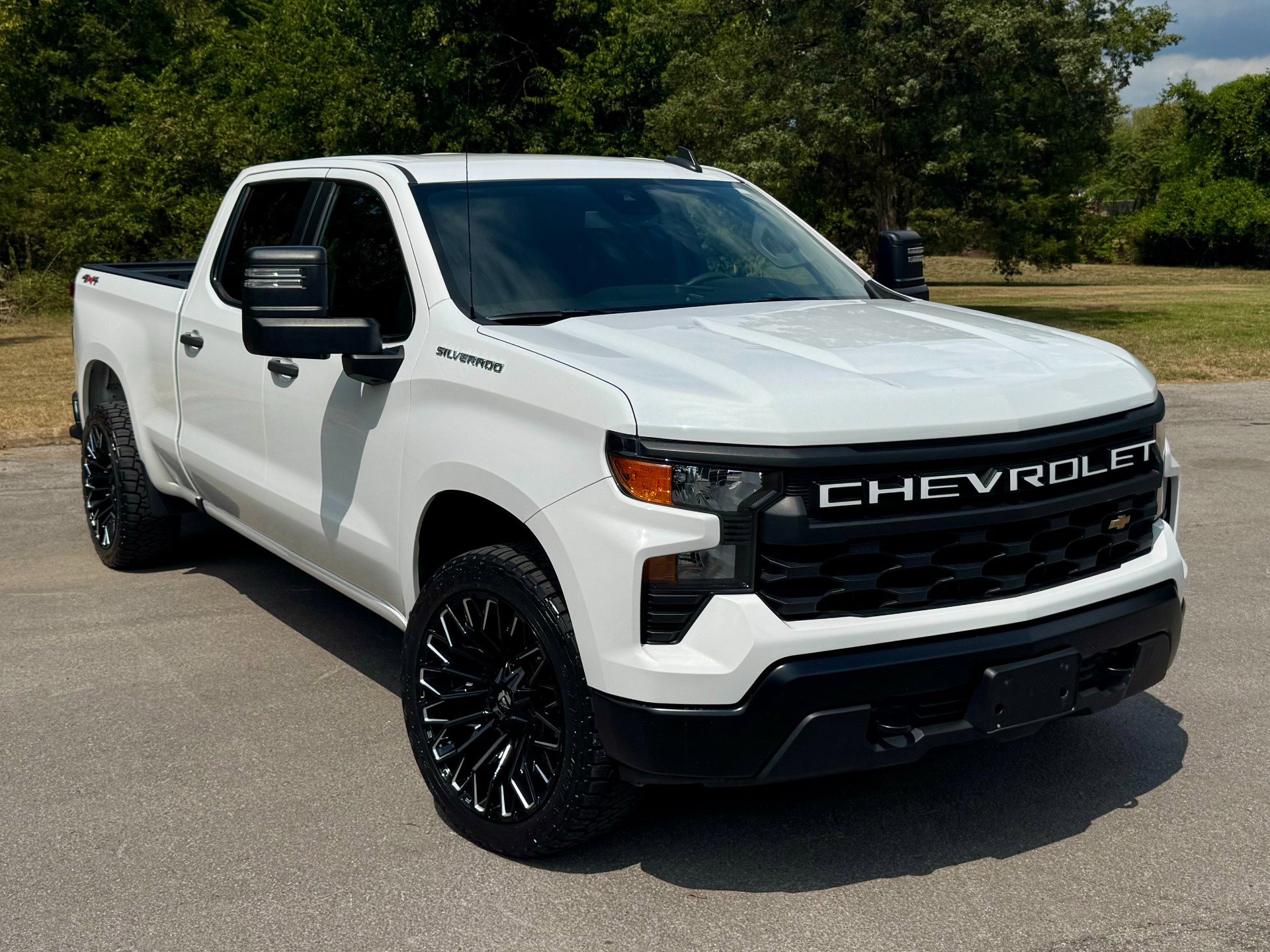 Used 2023 Chevrolet Silverado 1500 W/T w/ WT Value Package image 1