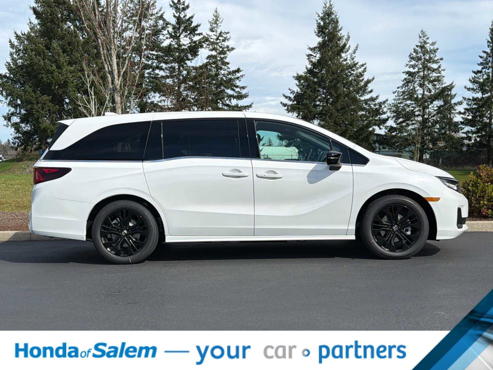 New 2026 Honda Odyssey Sport-L image 8