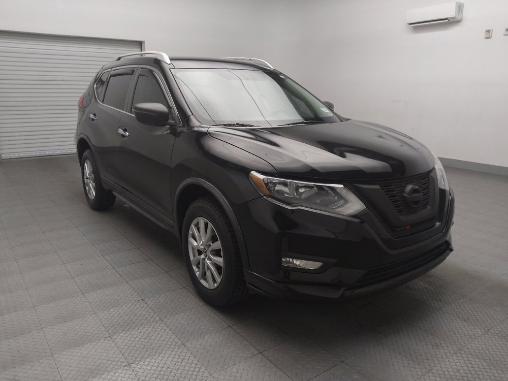 Used 2017 Nissan Rogue SV image 13
