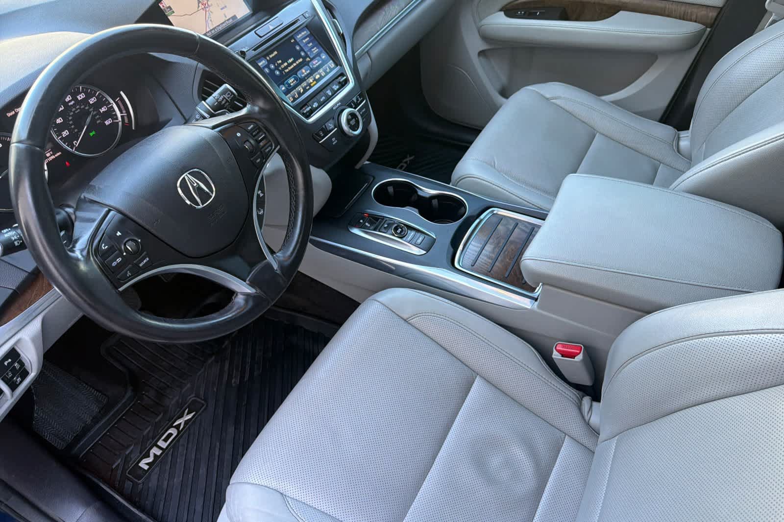 Used 2020 Acura MDX SH-AWD w/ Technology Package image 11