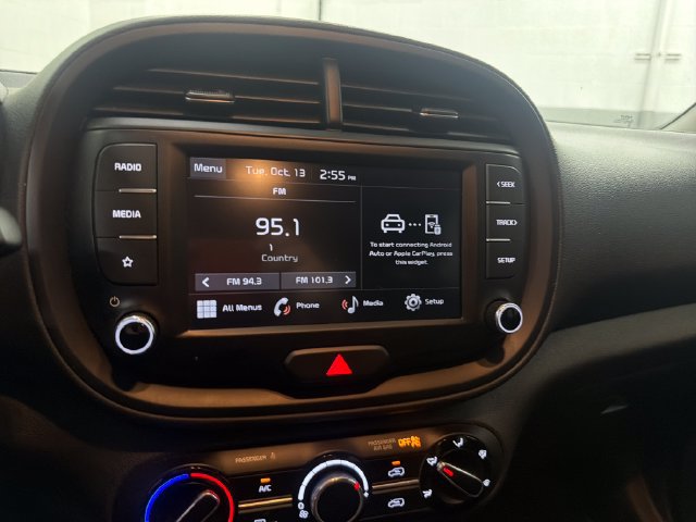 Certified 2024 Kia Soul LX w/ LX Technology Package FWD image 21