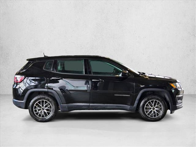 Used 2020 Jeep Compass Sport FWD image 4