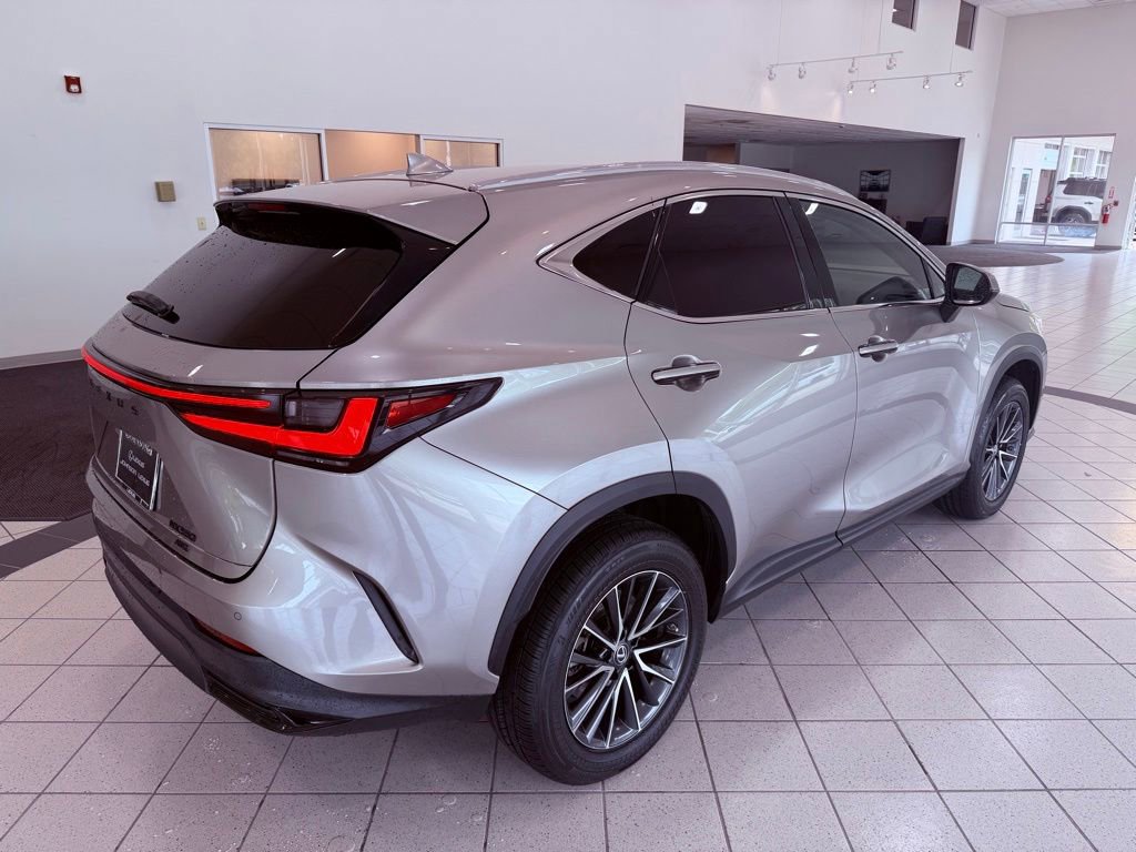 Used 2023 Lexus NX 350 AWD image 14
