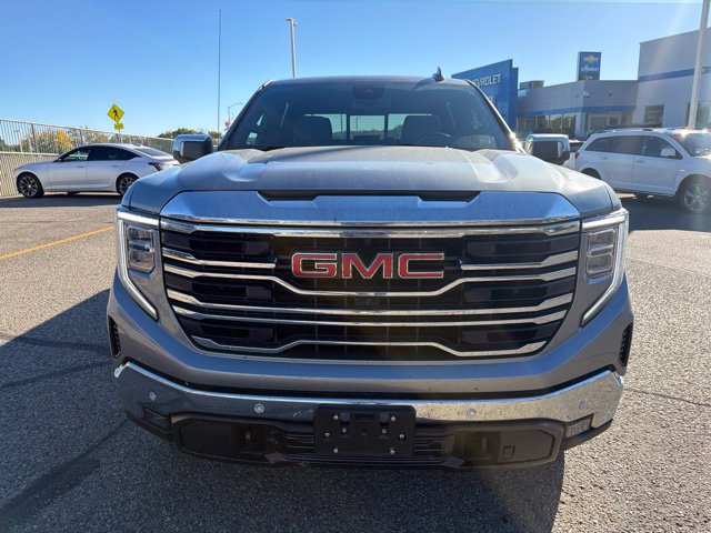 Used 2025 GMC Sierra 1500 SLT w/ SLT Premium Plus Package AWD/4WD image 2