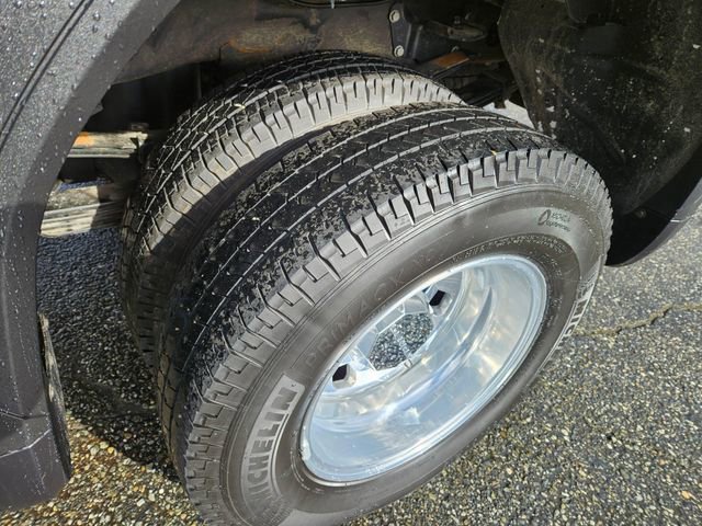 Used 2025 GMC Sierra 3500 Denali image 12