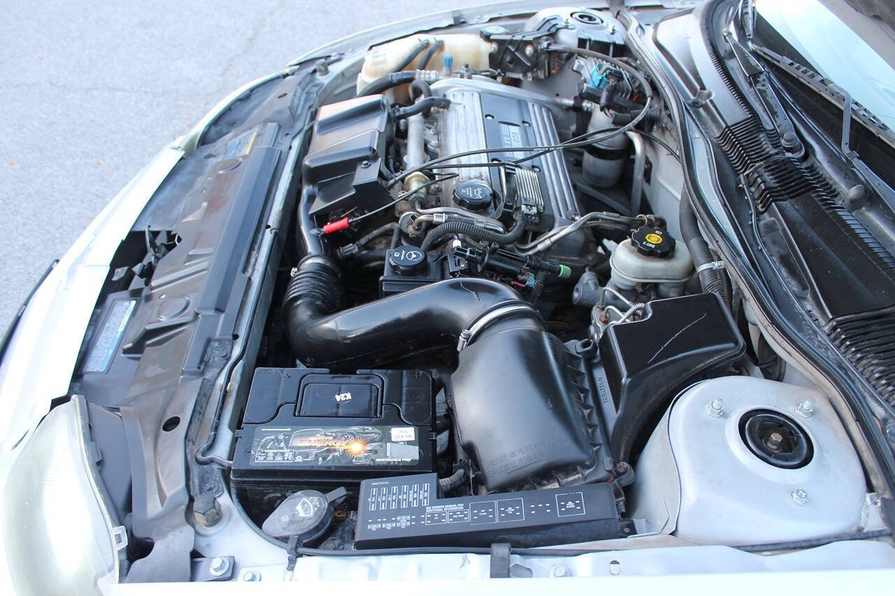 Used 2005 Chevrolet Cavalier Sedan w/ Preferred Equipment Group FWD image 38