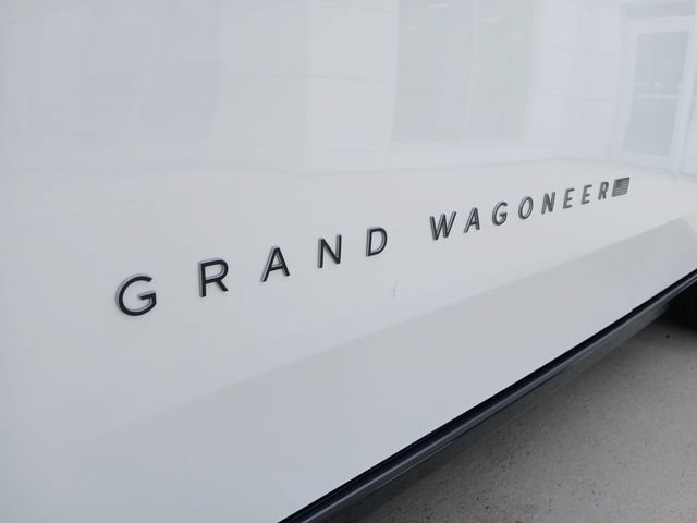 New 2026 Jeep Grand Wagoneer Limited AWD/4WD image 10