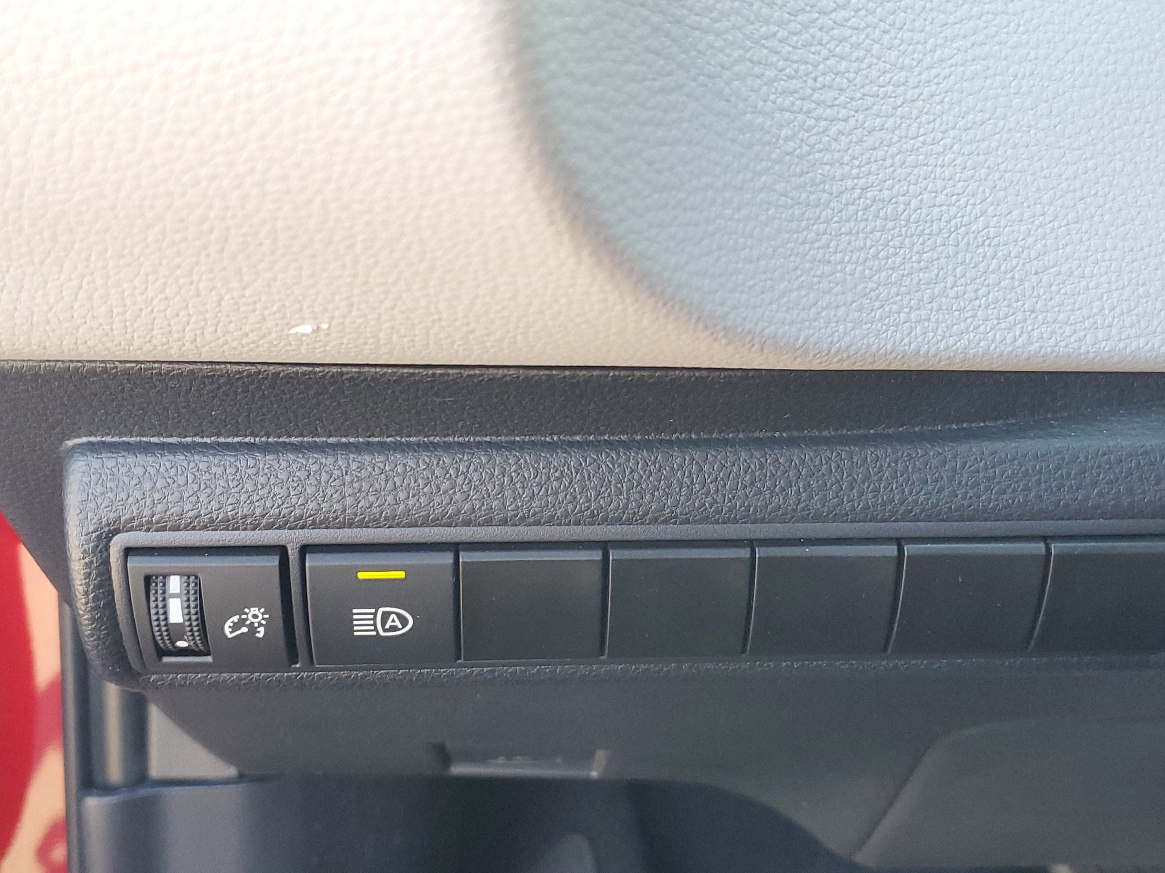 Used 2024 Toyota Corolla SE image 21