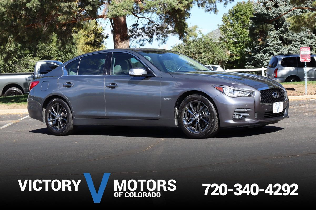 Used 2015 INFINITI Q50 Premium w/ Deluxe Technology Package