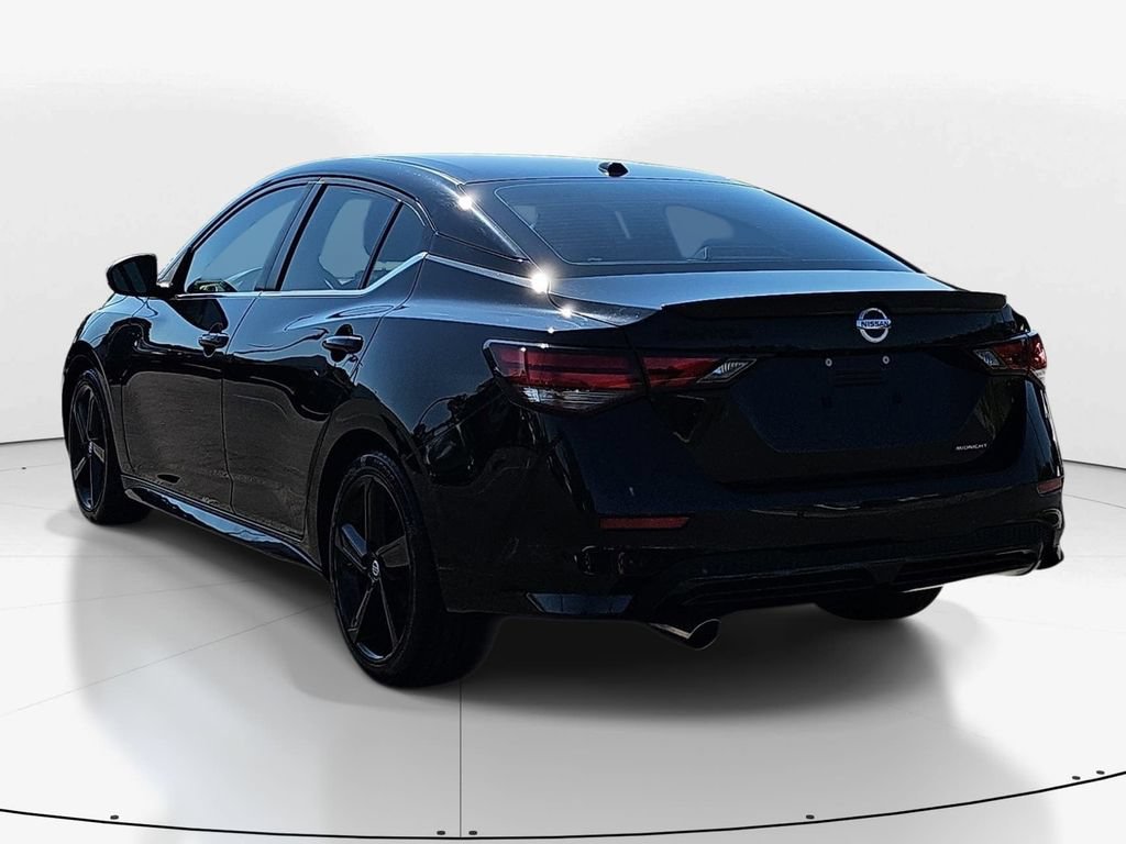 Used 2023 Nissan Sentra SR w/ Midnight Edition Package FWD image 8