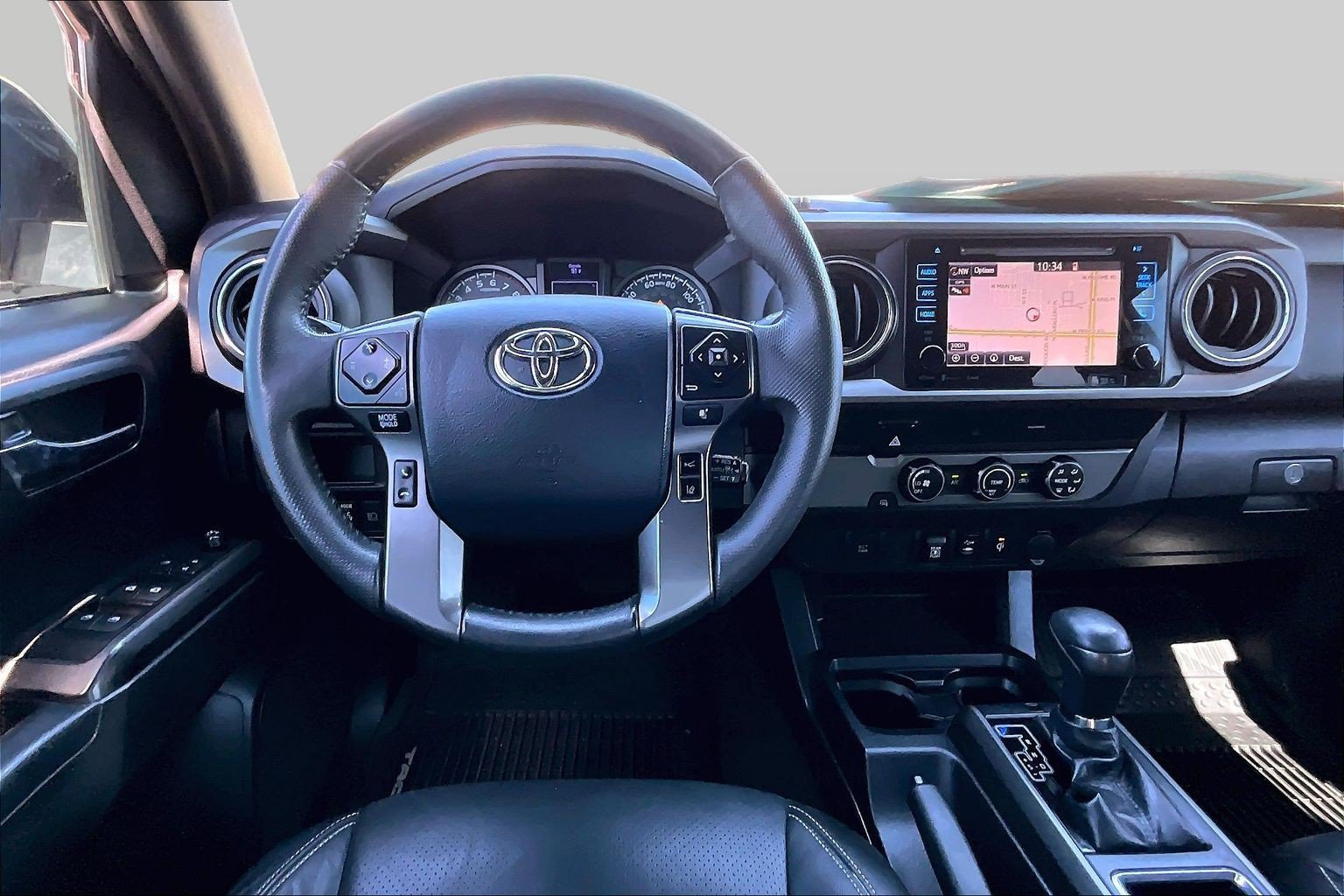 Used 2019 Toyota Tacoma TRD Sport RWD image 5