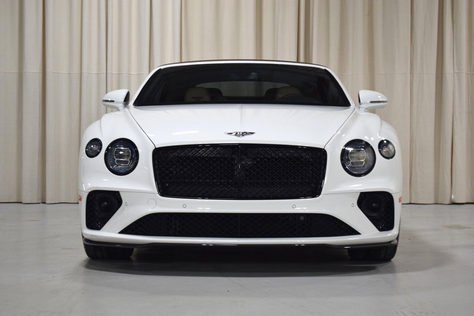 Used 2020 Bentley Continental GT image 8