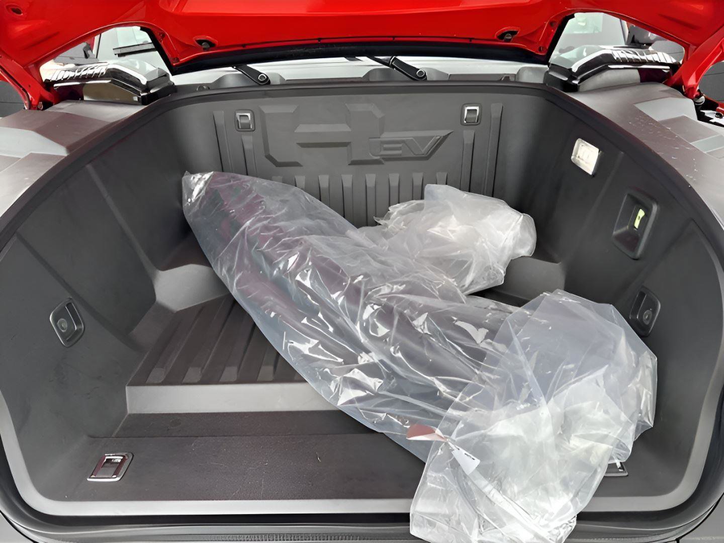 New 2025 GMC Hummer EV 3X w/ LPO, Illumination Package image 7