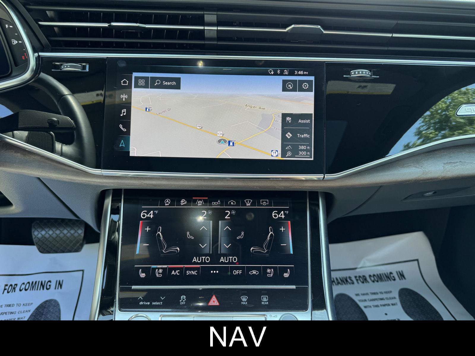 Used 2019 Audi Q8 Prestige w/ Towing Package AWD/4WD image 4